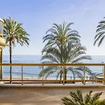Apartment Cubo's Mayoral Front Line Marbella