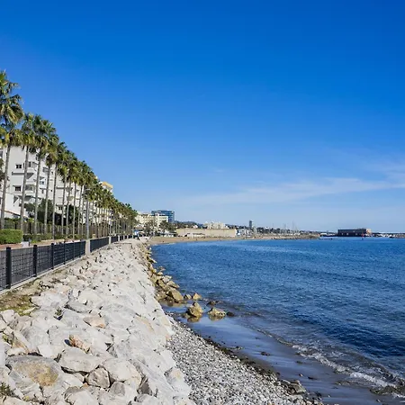 Cubo's Mayoral Front Line