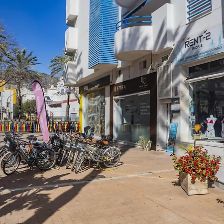 Cubo's Mayoral Front Line * Marbella