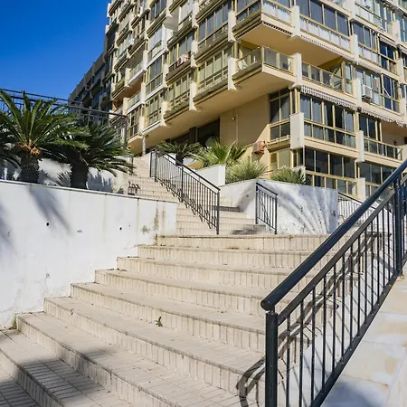 Cubo's Mayoral Front Line شقة *