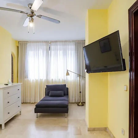 Apartment Cubo's Mayoral Front Line Marbella