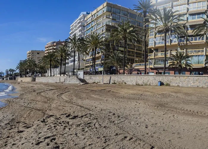 شقة Cubo's Mayoral Front Line