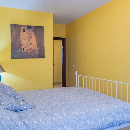 Appartement Cubo's Mayoral Front Line