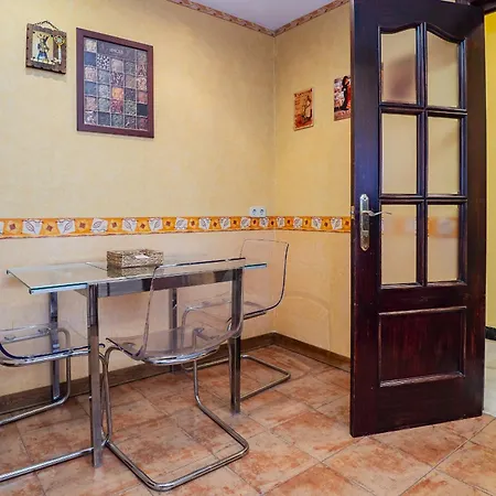 Cubo's Mayoral Front Line