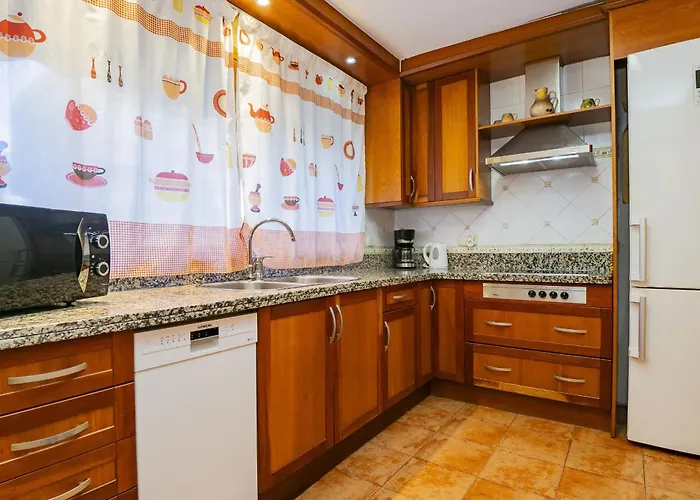 Apartament Cubo's Mayoral Front Line *